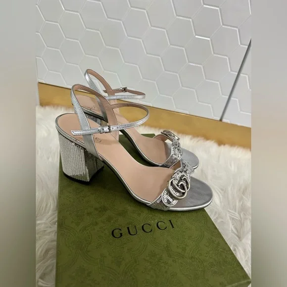 GUCCI ピアシルバー GUCCI - GUCCI グッチ インターロッキングG ピアス シルバー925